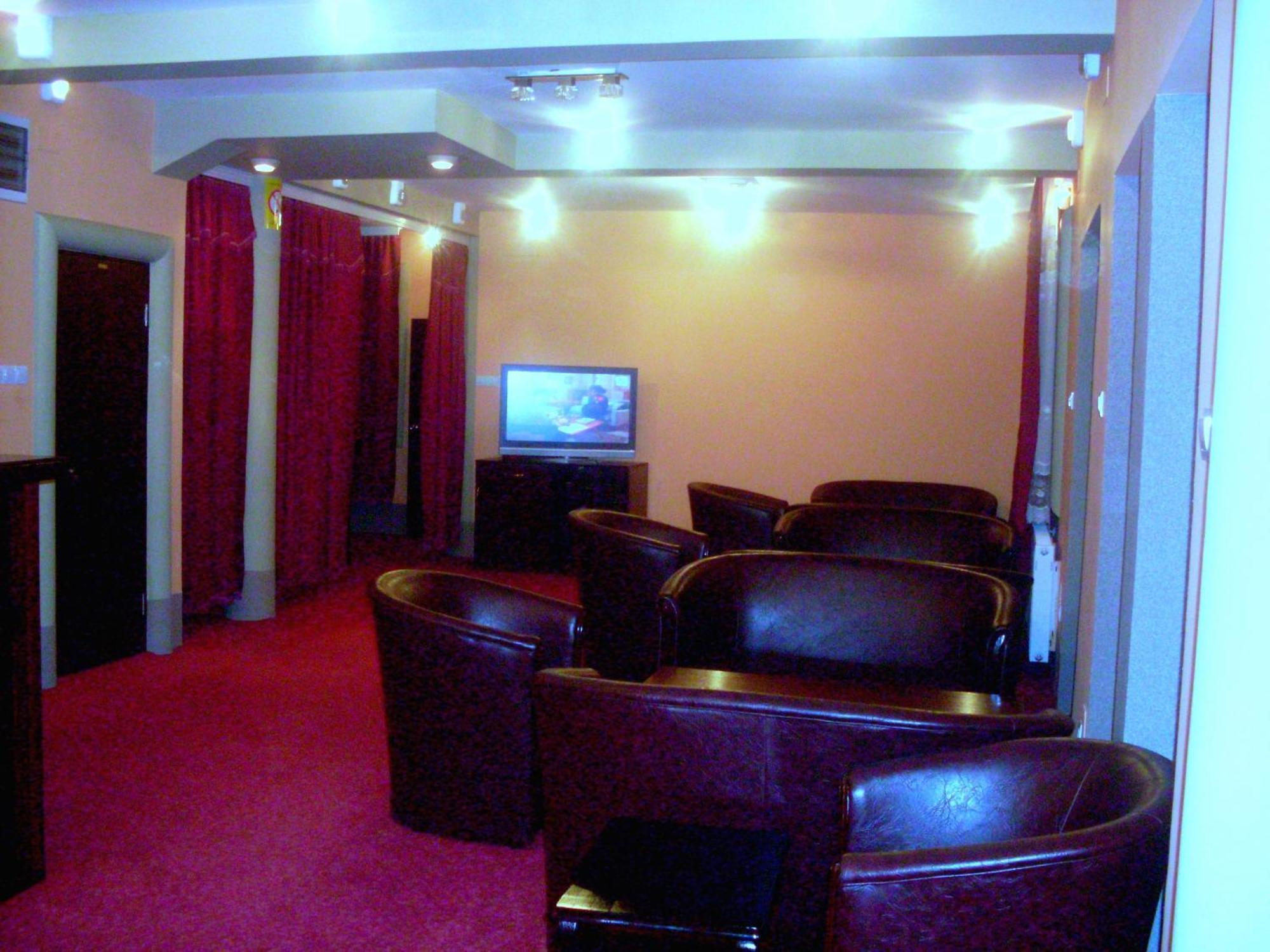 Hotel Vila Mitic Luxx Spa Centar Leskovac  Exterior photo