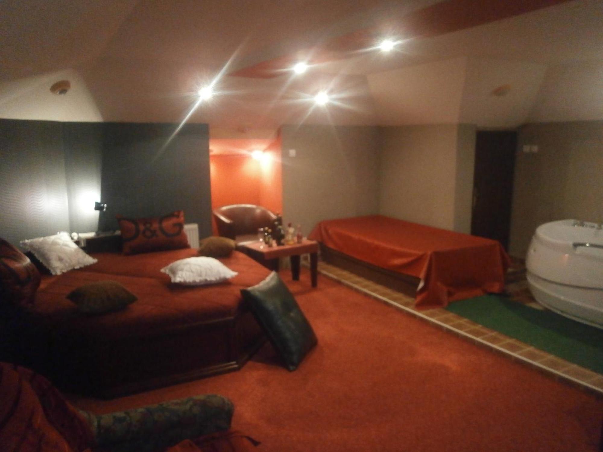 Hotel Vila Mitic Luxx Spa Centar Leskovac  Exterior photo