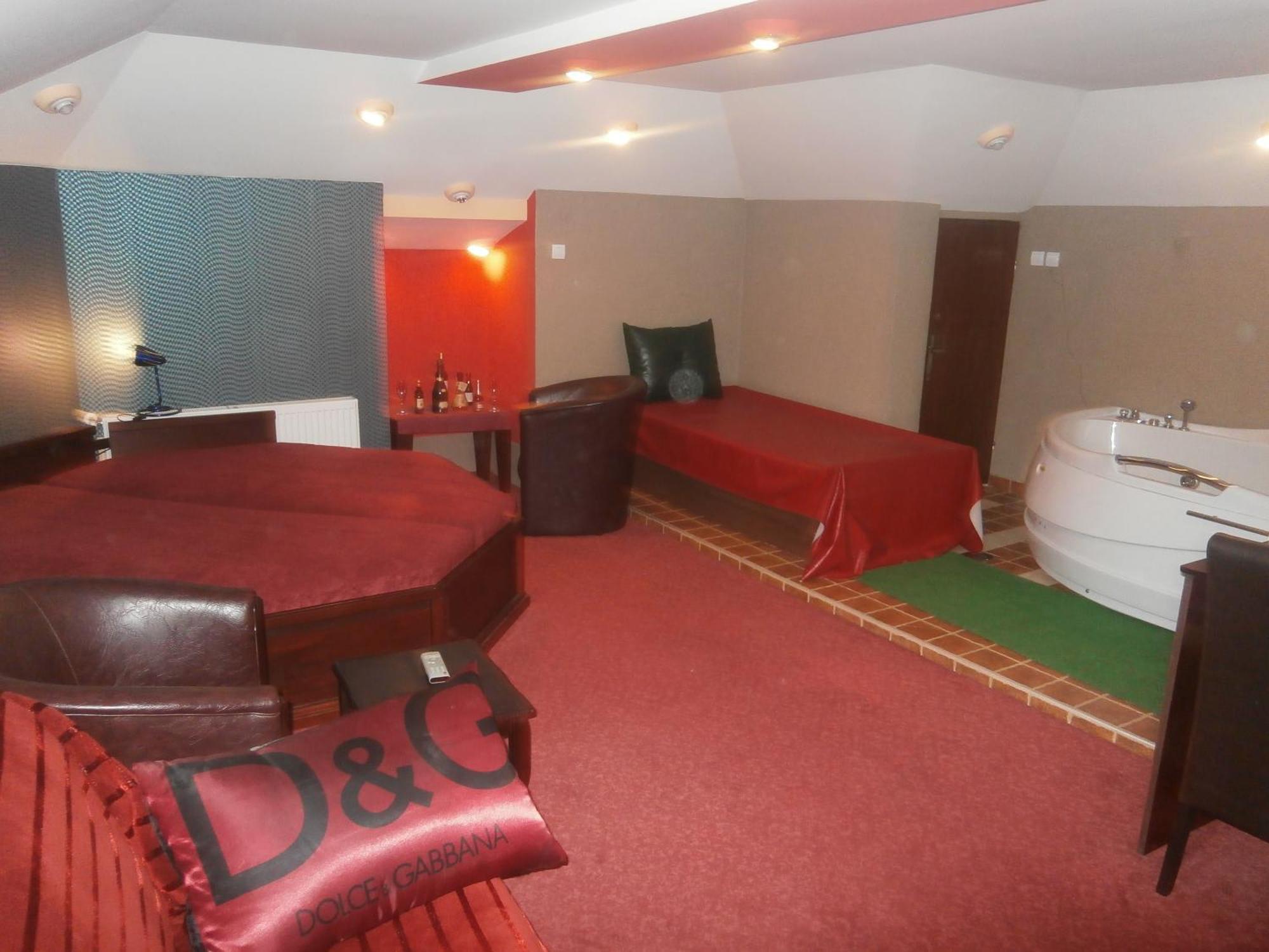 Hotel Vila Mitic Luxx Spa Centar Leskovac  Exterior photo