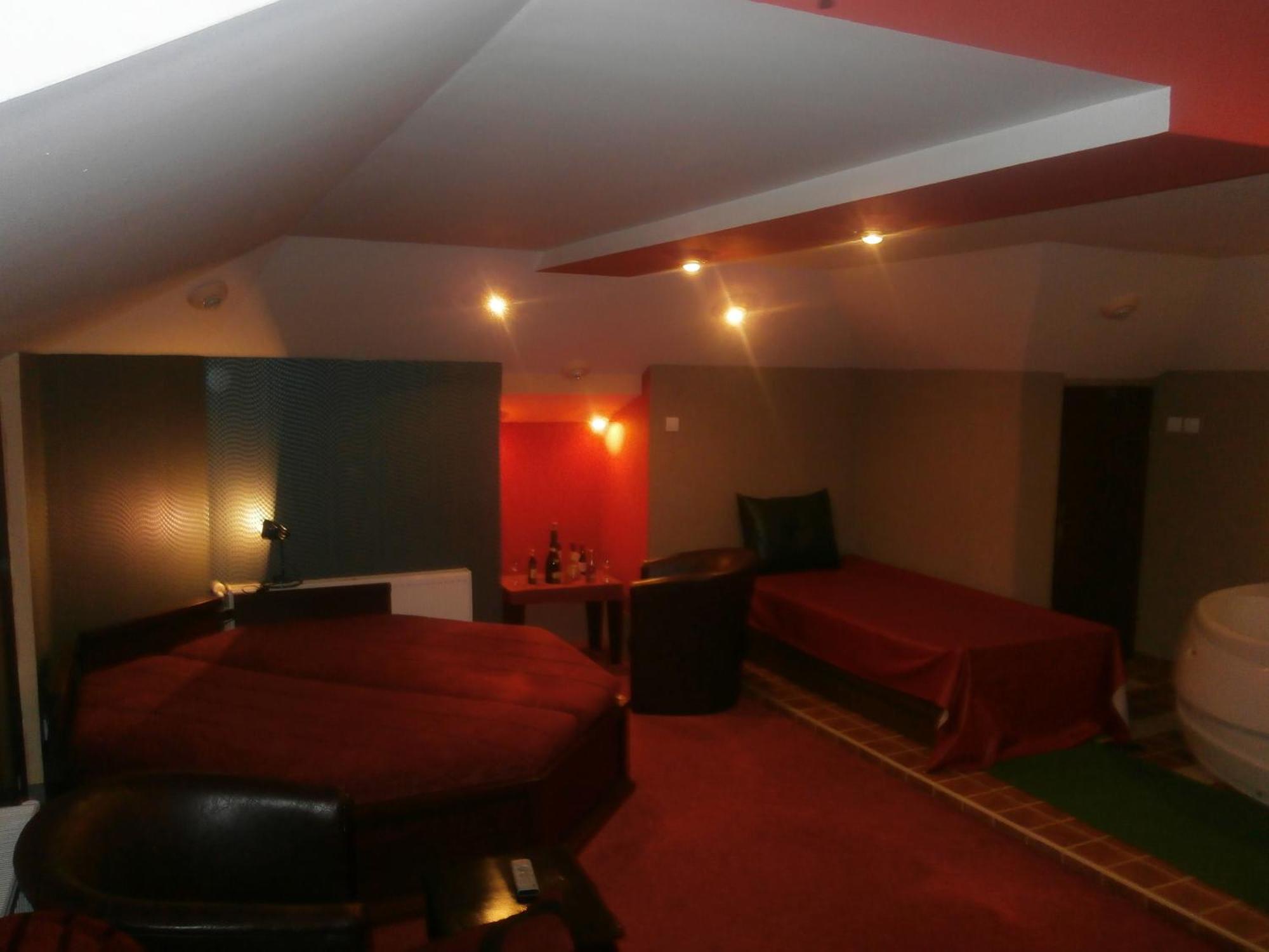 Hotel Vila Mitic Luxx Spa Centar Leskovac  Exterior photo