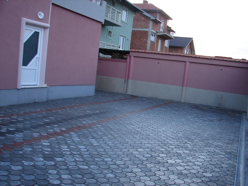 Hotel Vila Mitic Luxx Spa Centar Leskovac  Exterior photo
