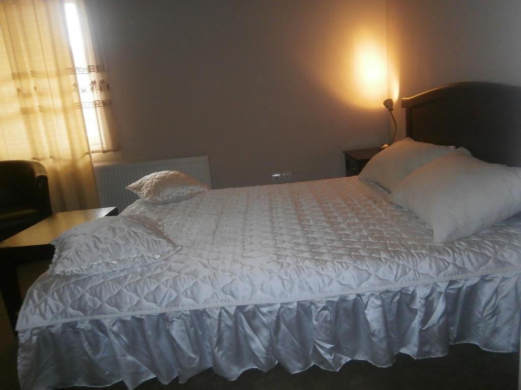 Hotel Vila Mitic Luxx Spa Centar Leskovac  Exterior photo
